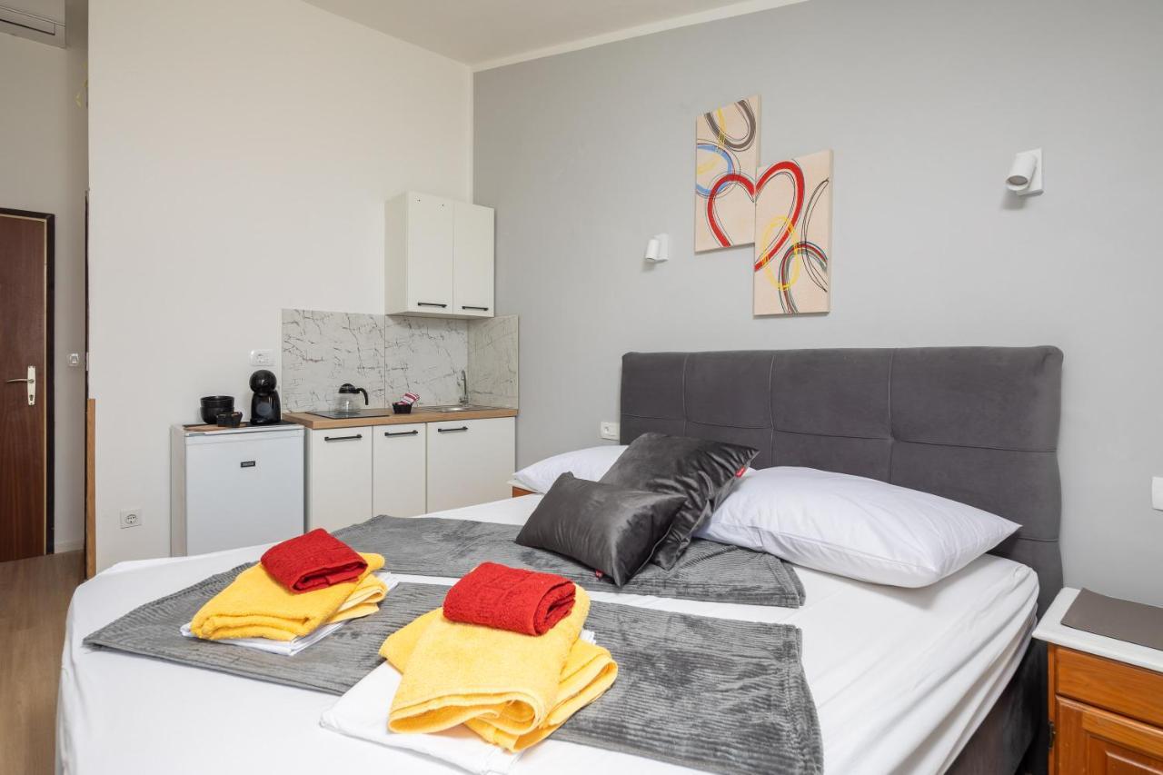 Beach Apartments Borovina Stanici Εξωτερικό φωτογραφία